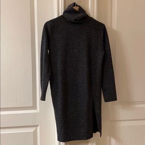 Turtle neck dress